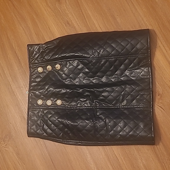 New leather black skirt - Picture 1 of 2